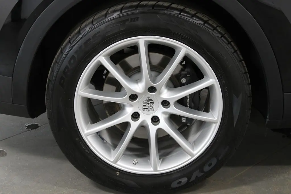 2024 Porsche Cayenne - $66,998