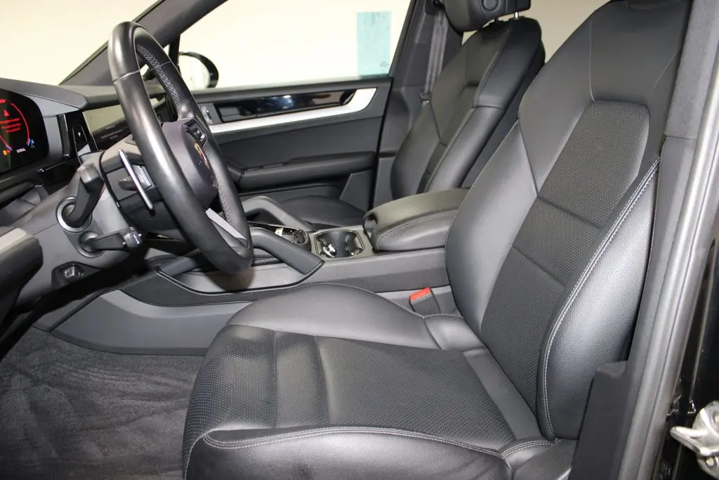 2024 Porsche Cayenne - $66,998