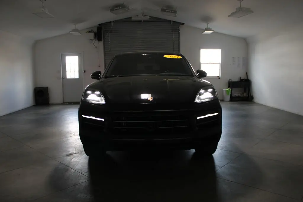 2024 Porsche Cayenne - $66,998