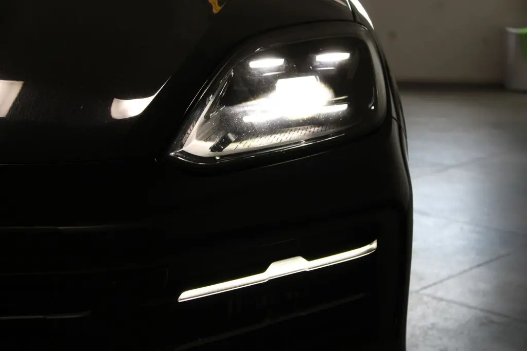 2024 Porsche Cayenne - $66,998