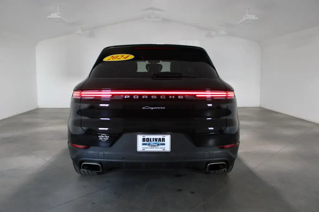 2024 Porsche Cayenne - $66,998