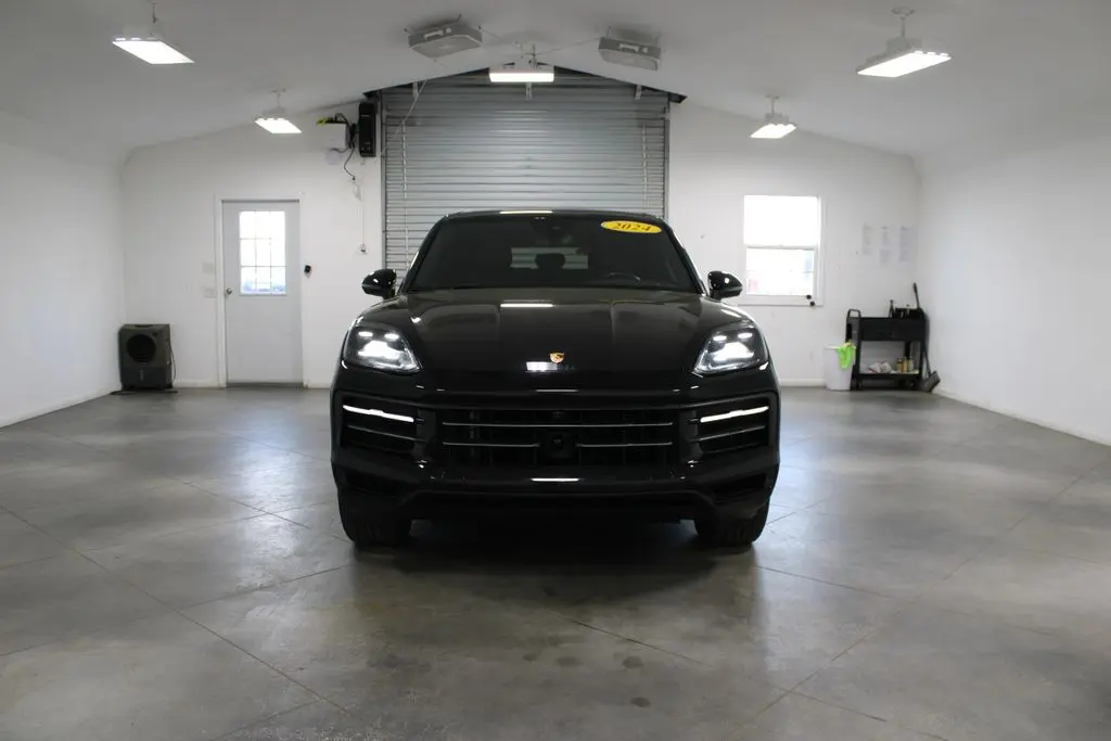 2024 Porsche Cayenne - $66,998