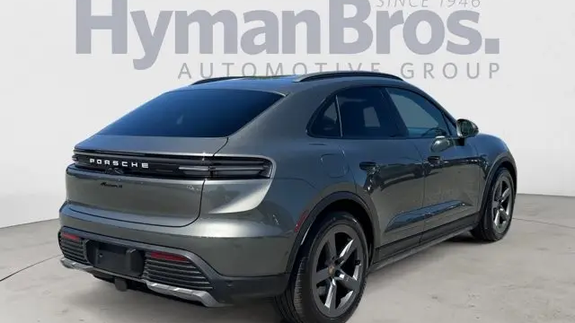 2024 Porsche Macan 4 Electric