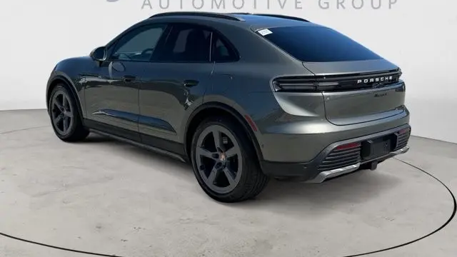 2024 Porsche Macan 4 Electric