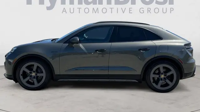 2024 Porsche Macan 4 Electric