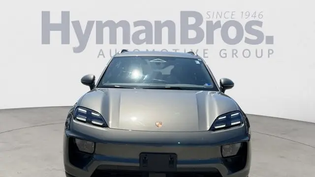2024 Porsche Macan 4 Electric