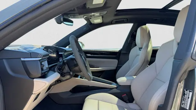 2024 Porsche Macan 4 Electric