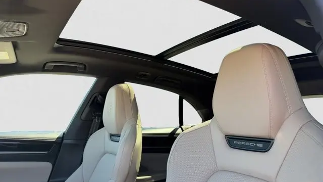 2024 Porsche Macan 4 Electric