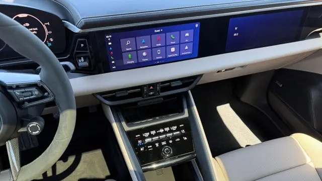 2024 Porsche Macan 4 Electric