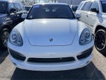2013 Cayenne Thumbnail 2
