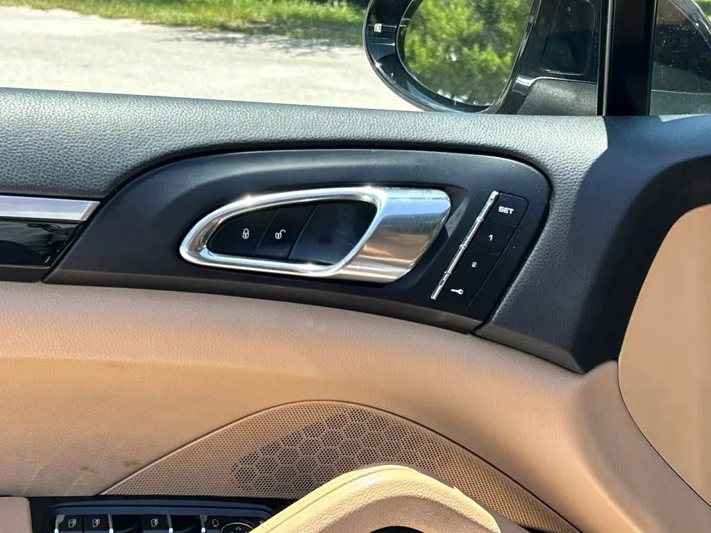 2017 Porsche Cayenne - $16,995