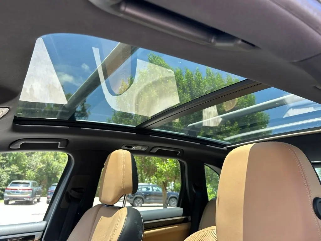 2017 Porsche Cayenne - $16,995