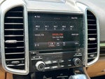 2017 Cayenne Thumbnail 34