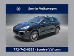 2017 Cayenne Thumbnail 54