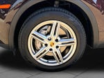2018 Cayenne Thumbnail 10