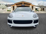 2017 Cayenne Thumbnail 2