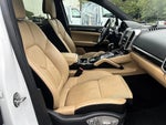 2017 Cayenne Thumbnail 21