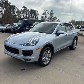 2016 Porsche Cayenne with Rhodium Silver Metallic Exterior