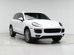 2018 Cayenne Thumbnail 1