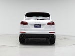 2018 Cayenne Thumbnail 6
