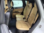 2018 Cayenne Thumbnail 20