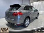 2014 Cayenne Thumbnail 3