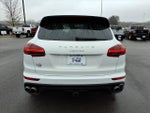 2017 Cayenne Thumbnail 4