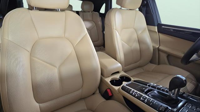 2018 Porsche Macan S