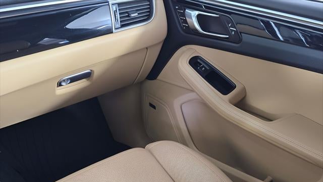 2018 Porsche Macan S