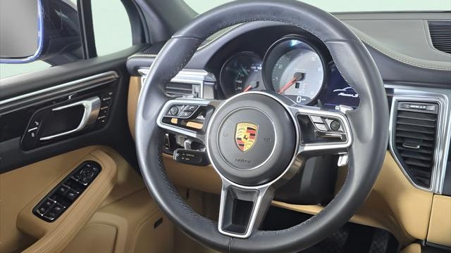 2018 Porsche Macan S