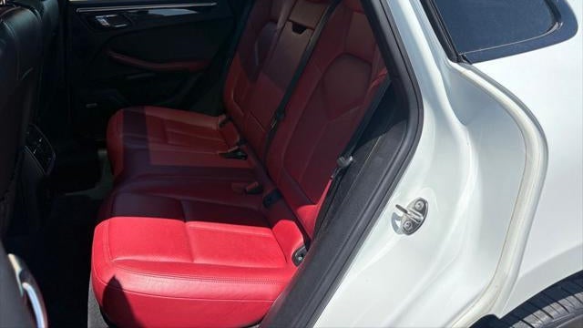 2018 Porsche Macan S