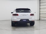 2018 Macan Thumbnail 6
