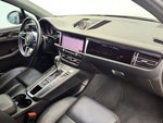 2019 Macan Thumbnail 26