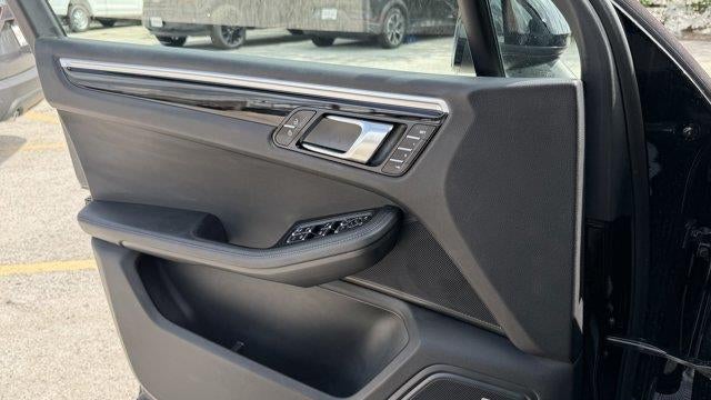 2021 Porsche Macan S