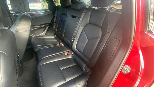 2020 Porsche Macan S