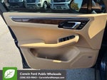 2015 Macan Thumbnail 14