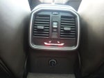 2016 Macan Thumbnail 17