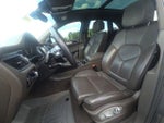 2016 Macan Thumbnail 23