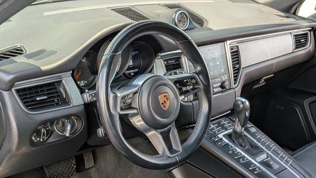 2017 Porsche Macan S
