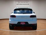 2018 Macan Thumbnail 6