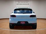 2018 Macan Thumbnail 6