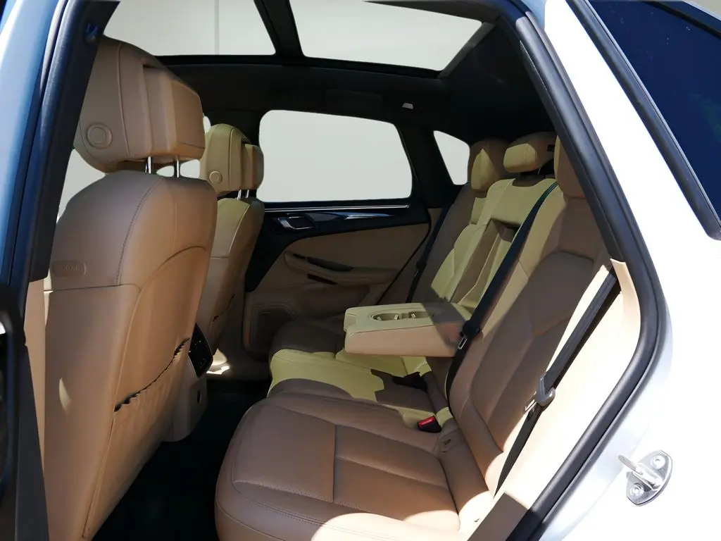 2018 Porsche Macan - $16,845