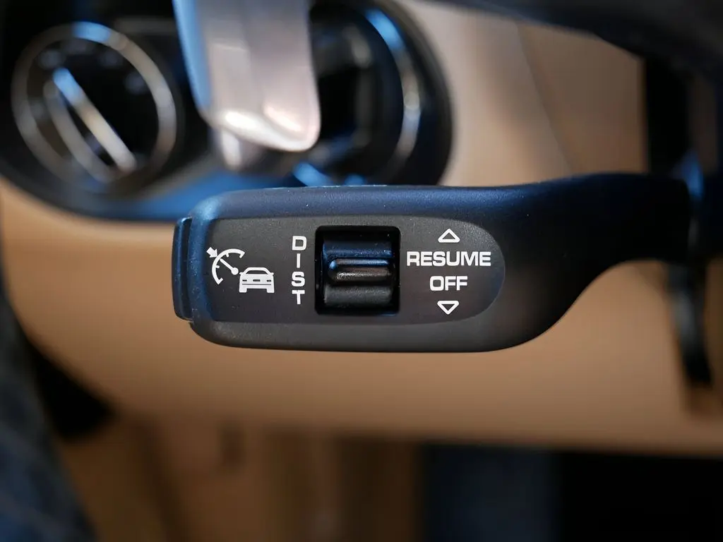 2018 Porsche Macan - $16,845