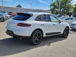 2016 Macan Thumbnail 5