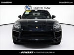 2015 Macan Thumbnail 2