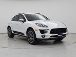 2017 Macan Thumbnail 1