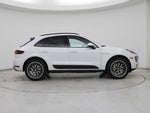 2017 Macan Thumbnail 7