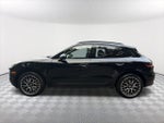 2017 Macan Thumbnail 8