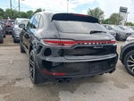 2019 Macan Thumbnail 3