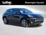 2017 Macan Thumbnail 1